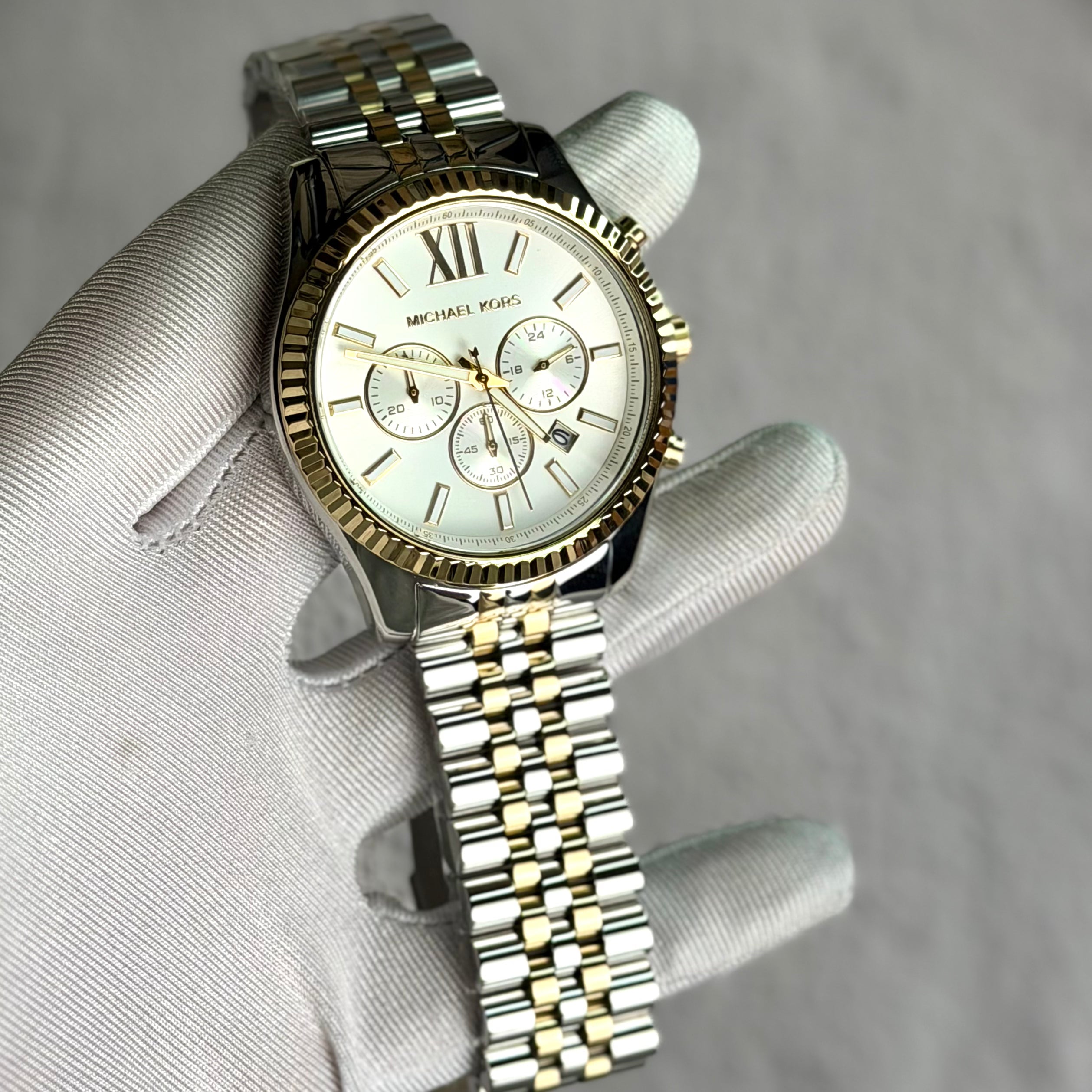 MICHAEL KORS