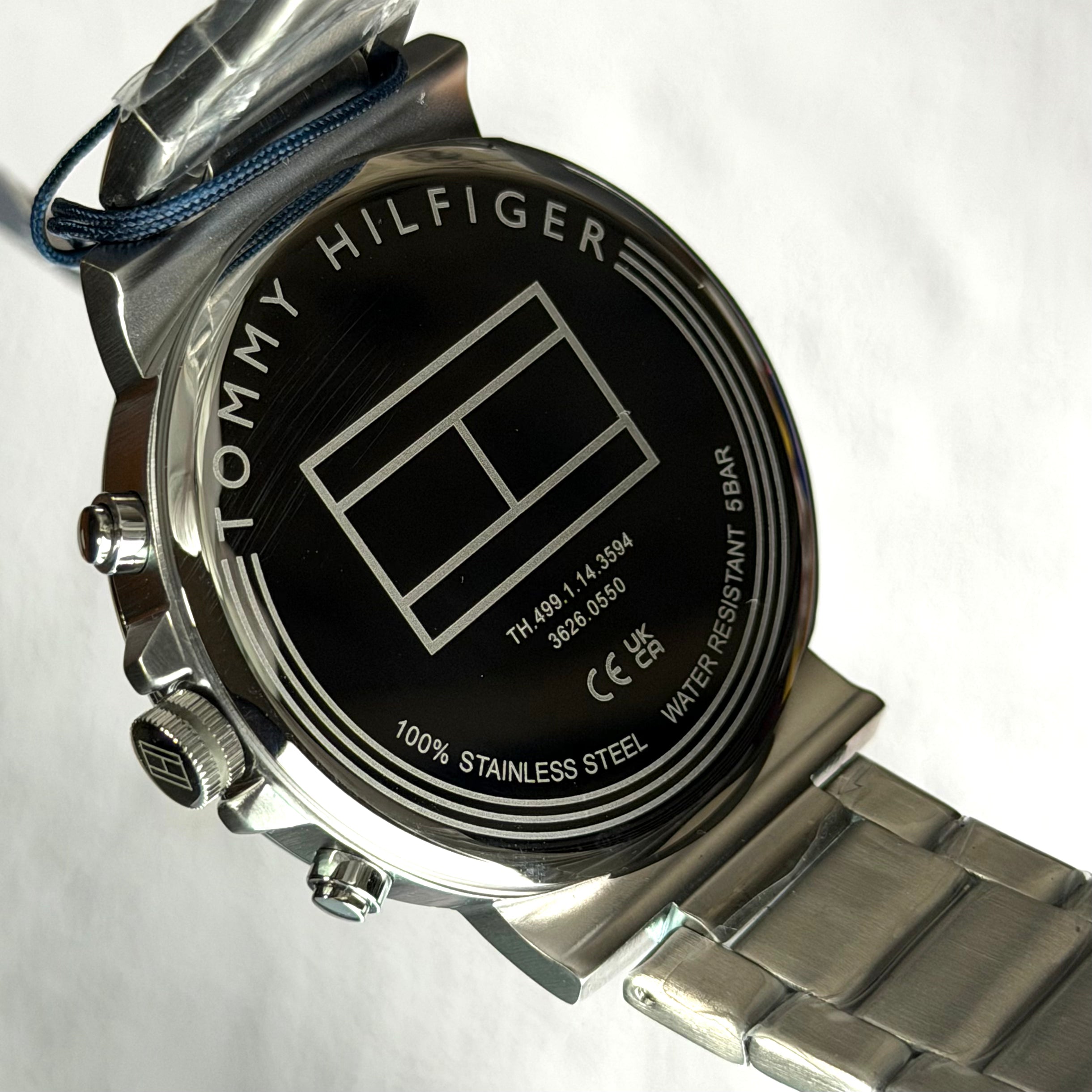 TOOMY HILFIGER