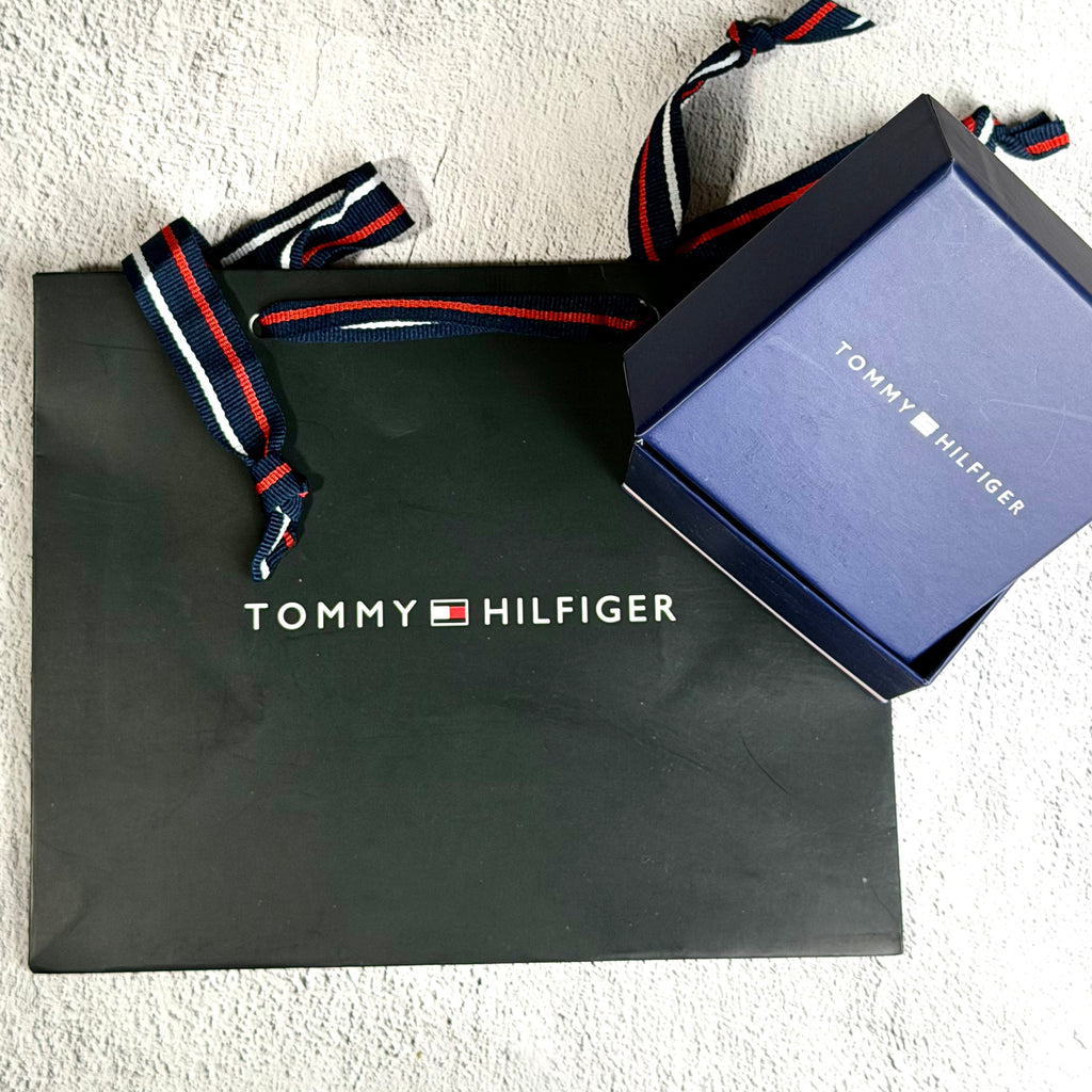 TOOMY HILFIGER